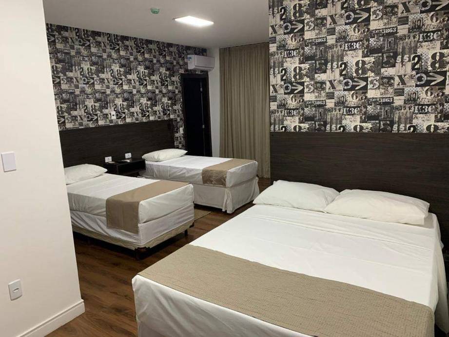 Quarto Triplo Luxo
